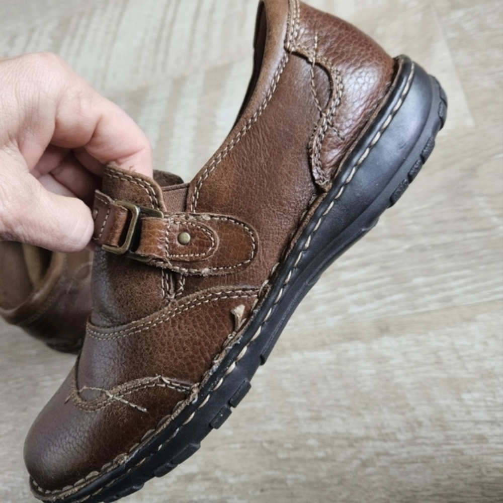 Earth Origins Leather Loafers - Picture 5 of 16
